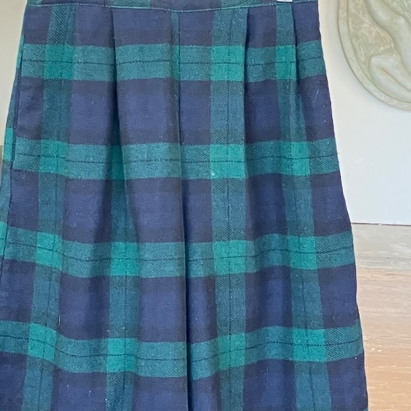 Green and blue Plaid wool blend Bermudas/ wide long shorts - Picture 5 of 6